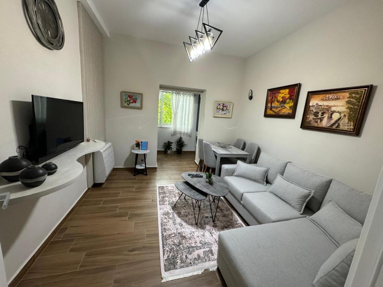 Ami Blloku Apartament Tirana Extérieur photo